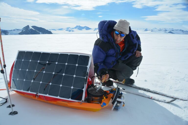 Solar Power in The Poles